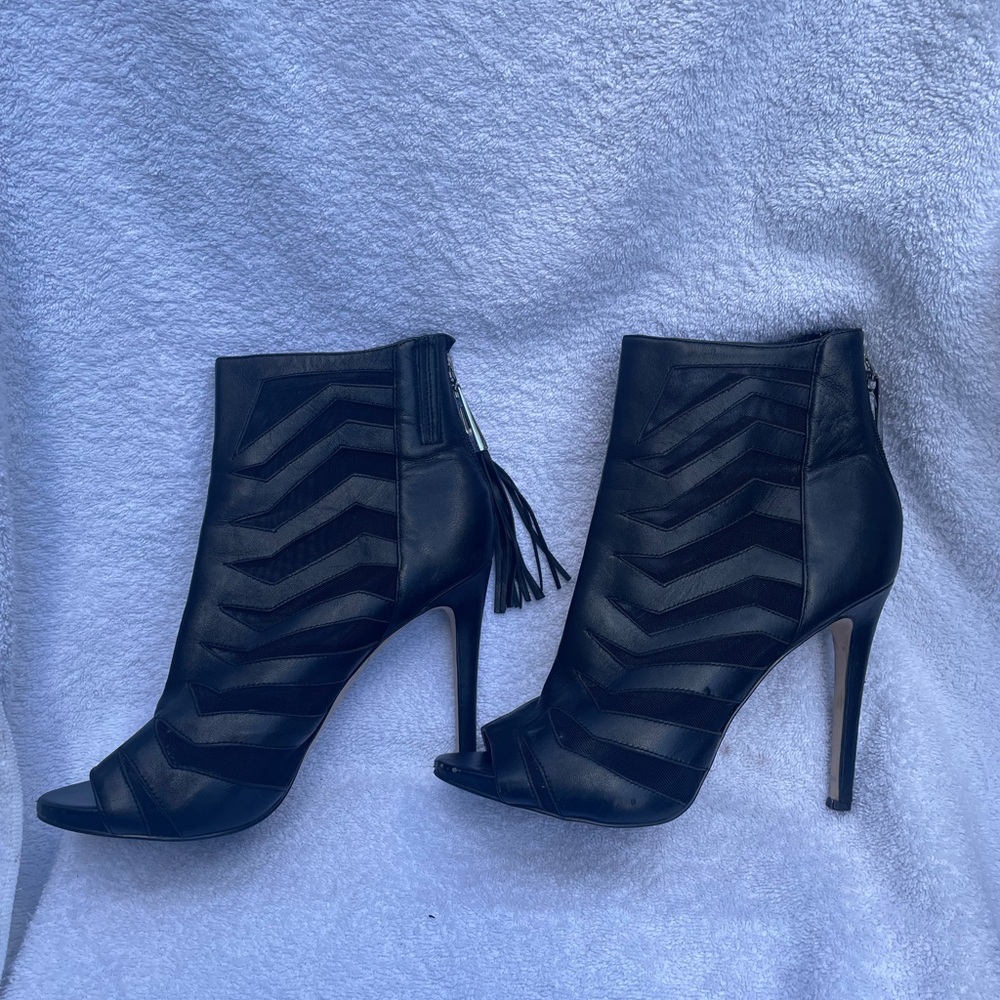 Guess Black Peep-Toe Heeled Boots